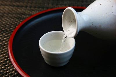 白酒老酒賽道 霸者爭鋒，共赴“王的盛宴”